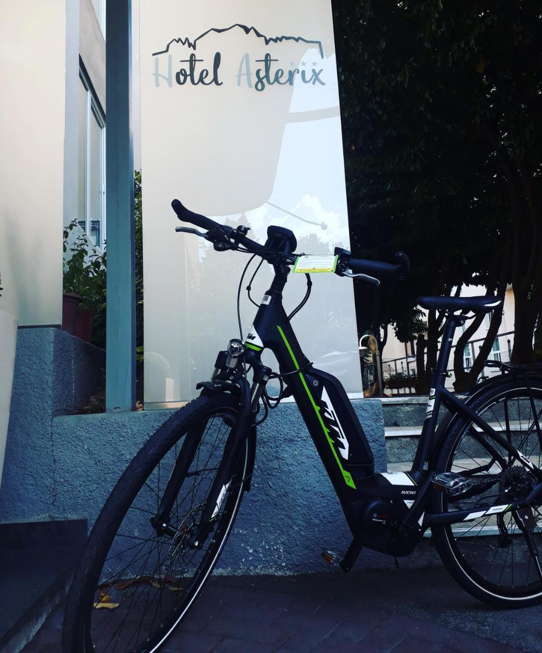 Hotel Asterix Bolzano Exterior foto
